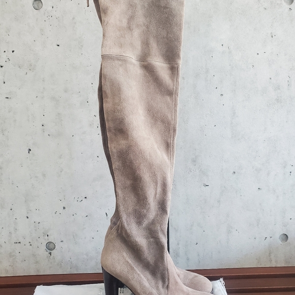 Stuart Weitzman Highland over the knew boots - Picture 2 of 12